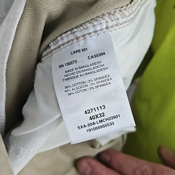 NWT- Lee Brand Men's Extreme Comfort Cargo pants. Size 40x32. - Picture 5 of 5